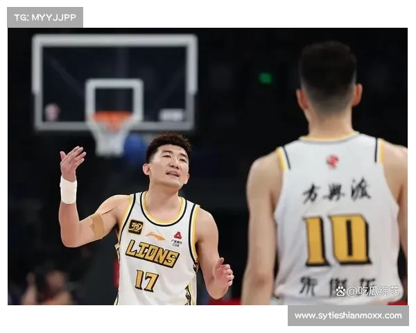 北京广厦G4前瞻:布朗火热状态再冲胜利 周琦能否保卫主场荣耀 北京广厦G4前瞻:布朗火热状态再冲胜利 周琦能否保卫主场荣耀